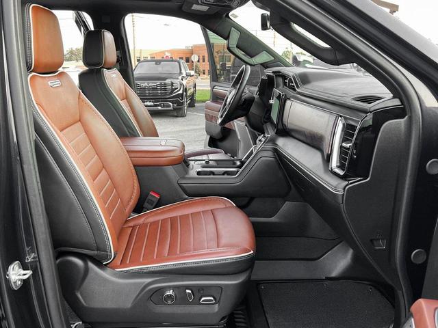Photo of 2025 Titanium GMC Sierra 2500