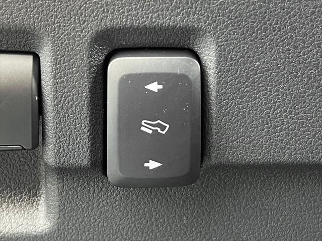 Photo of 2025 Carbonized Gray Metallic Ford F-250