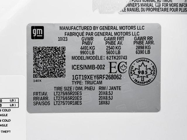 Photo of 2024 White Frost GMC Sierra 2500