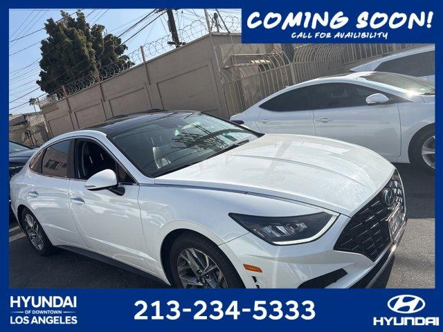 Photo of 2020 White Hyundai SONATA