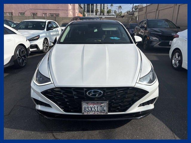 Photo of 2020 White Hyundai SONATA