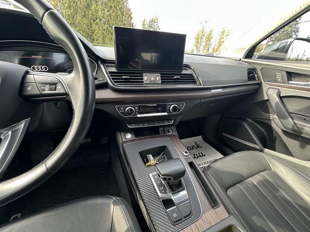 Photo of 2021 Daytona Gray Pearl Audi Q5