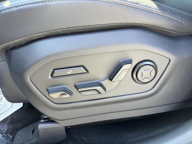 Photo of 2025 Serenity White Hyundai SANTA FE