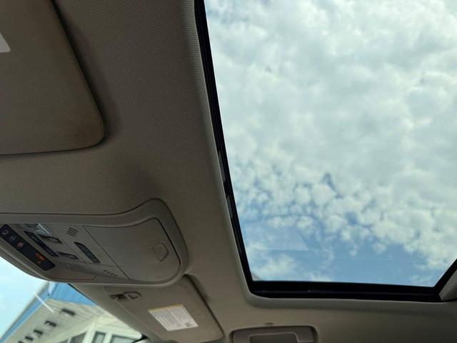 Photo of 2018 Pepperdust Metallic Buick Enclave