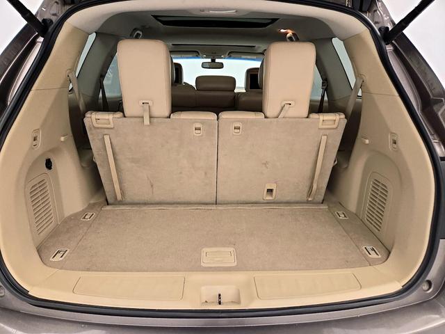 Photo of 2013 Brown Nissan Pathfinder
