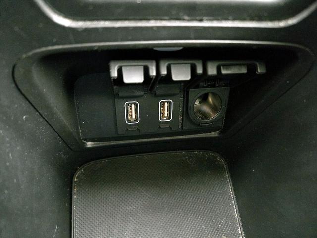 Photo of 2019 White Honda CR-V