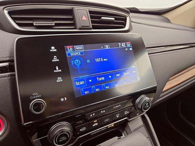Photo of 2019 White Honda CR-V