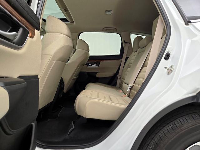 Photo of 2019 White Honda CR-V