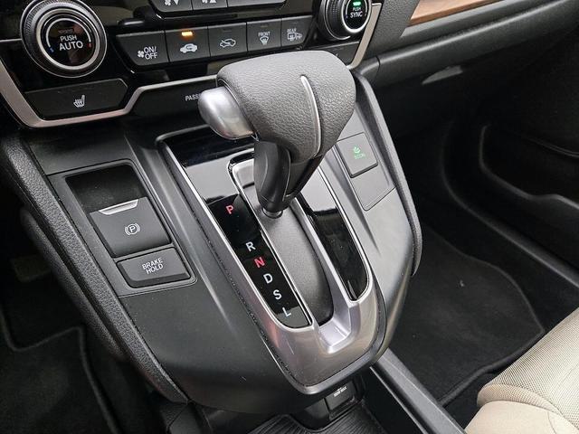 Photo of 2019 White Honda CR-V