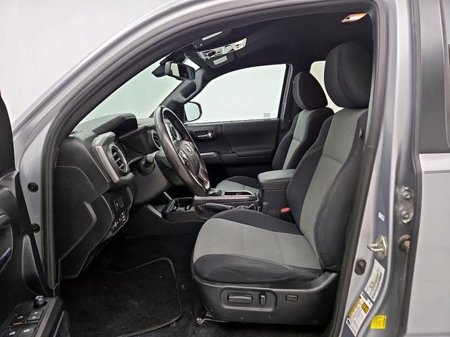 Photo of 2021 Silver Toyota Tacoma