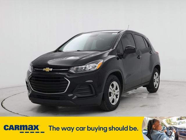 Photo of 2018 Black Chevrolet Trax