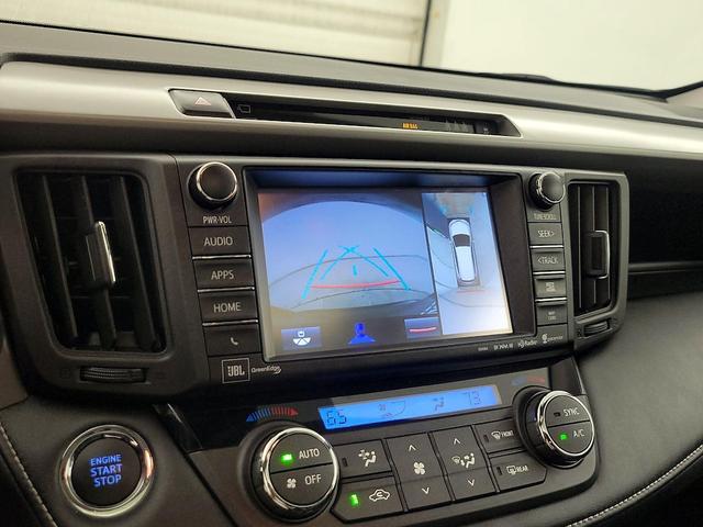 Photo of 2017 Blue Toyota RAV4