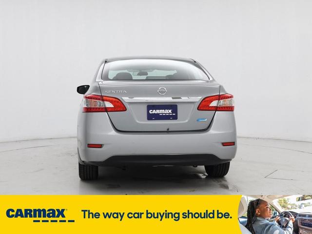 Photo of 2014 Gray Nissan Sentra