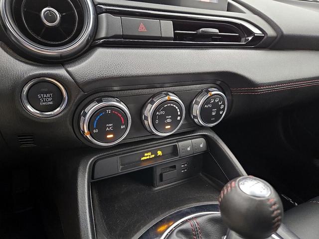 Photo of 2018 Gray Mazda MX-5 Miata