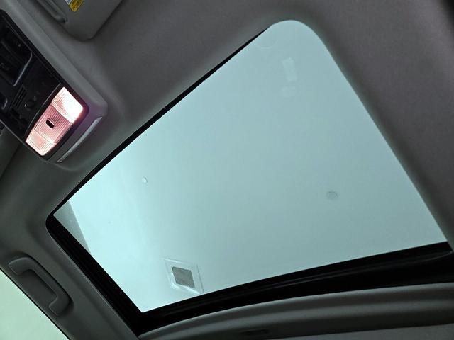 Photo of 2019 Silver Toyota 4Runner