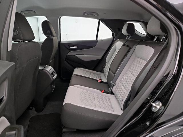 Photo of 2023 Black Chevrolet Equinox