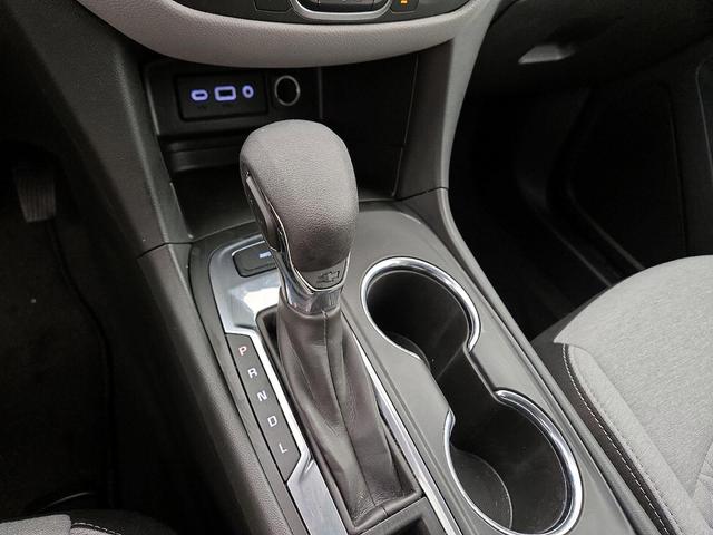Photo of 2023 Black Chevrolet Equinox