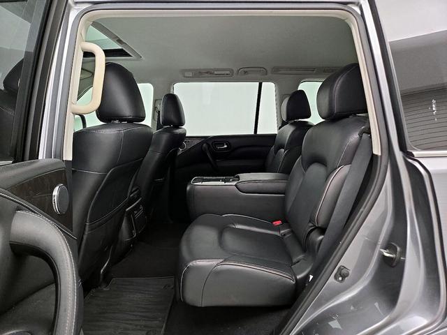 Photo of 2021 Gray INFINITI QX80