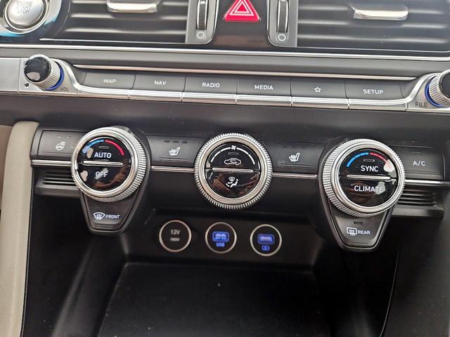 Photo of 2023 Black Genesis G70