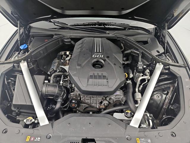 Photo of 2023 Black Genesis G70
