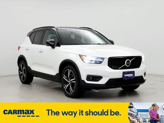 2020 Volvo XC40