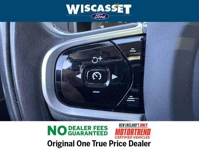Photo of 2019 White Volvo V90 Cross Country