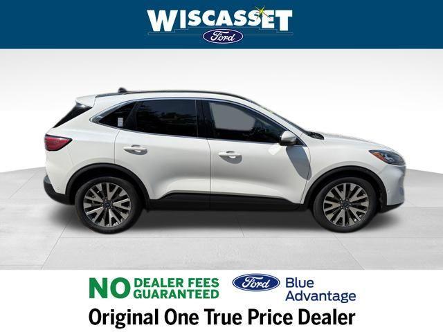 Photo of 2020 White Ford Escape