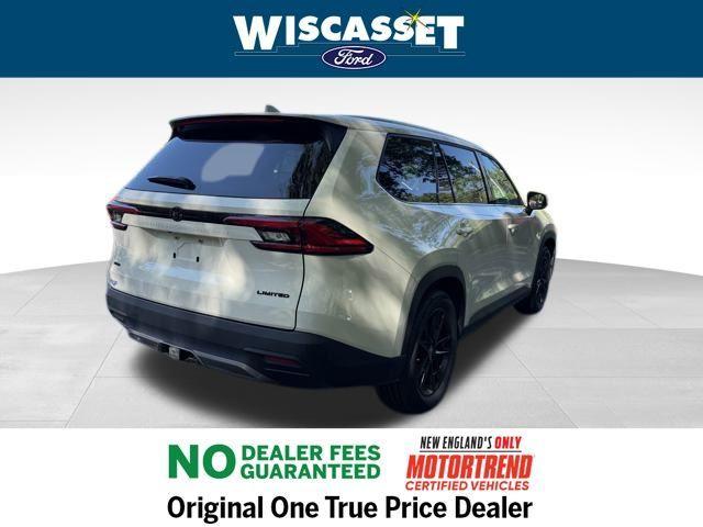 Photo of 2024 Tan Toyota Grand Highlander