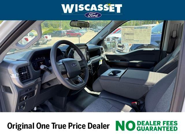 Photo of 2025 Oxford White Ford F-150