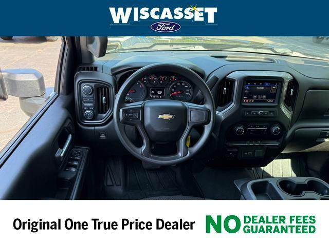 Photo of 2022 Mosaic Black Metallic Chevrolet Silverado 2500