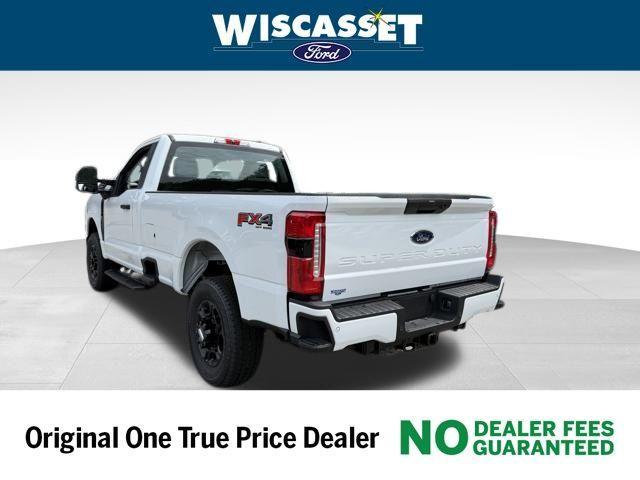 Photo of 2025 Oxford White Ford F-350