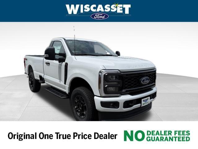 Photo of 2025 Oxford White Ford F-350