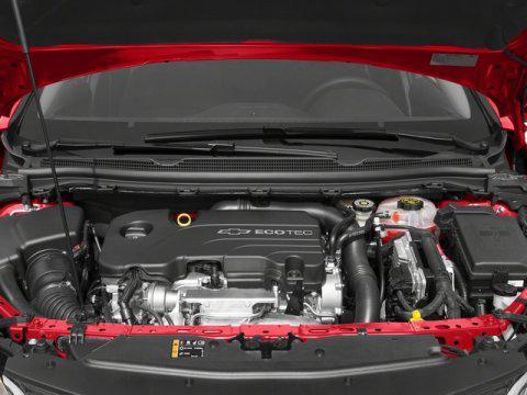 Photo of 2017 Silver Ice Metallic Chevrolet Cruze