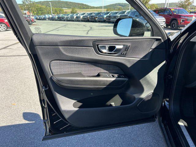 Photo of 2022  Volvo XC60