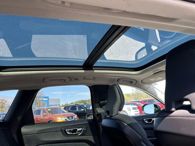 Photo of 2022  Volvo XC60
