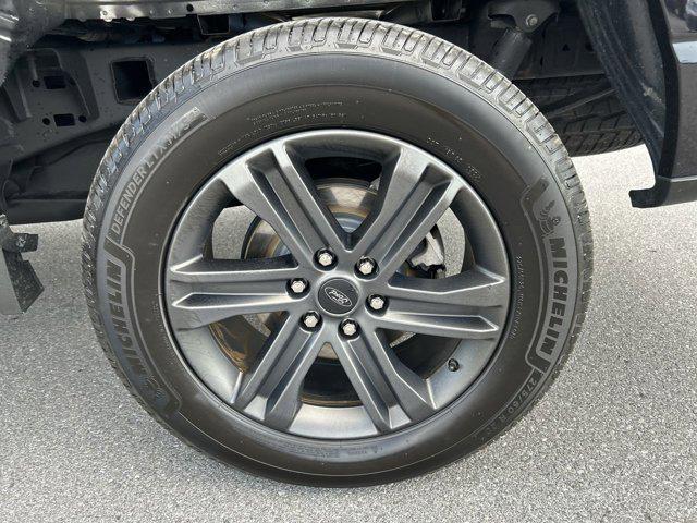 Photo of 2021 AGATE BLACK METALLIC Ford F-150