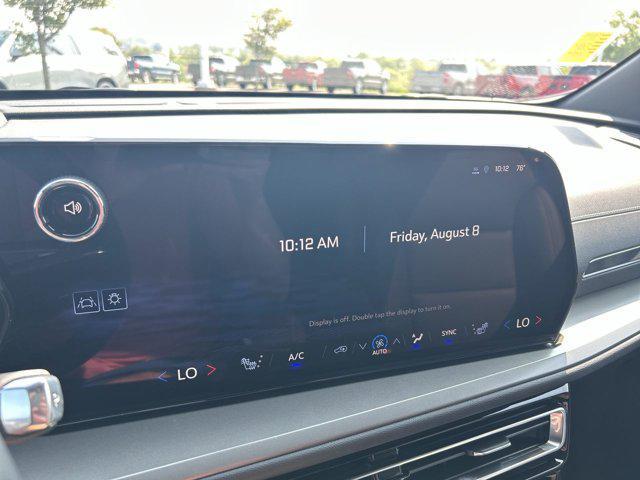 Photo of 2026 Radiant Red Tintcoat Chevrolet Traverse