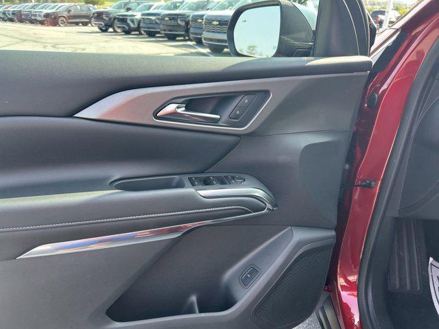 Photo of 2026 Radiant Red Tintcoat Chevrolet Traverse
