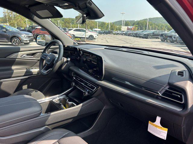 Photo of 2026 Radiant Red Tintcoat Chevrolet Traverse