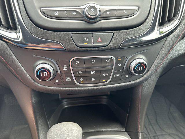 Photo of 2022 Mosaic Black Metallic Chevrolet Equinox
