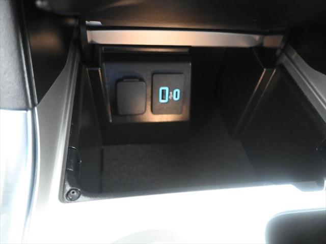 Photo of 2024 Silver Metallic Ford Explorer