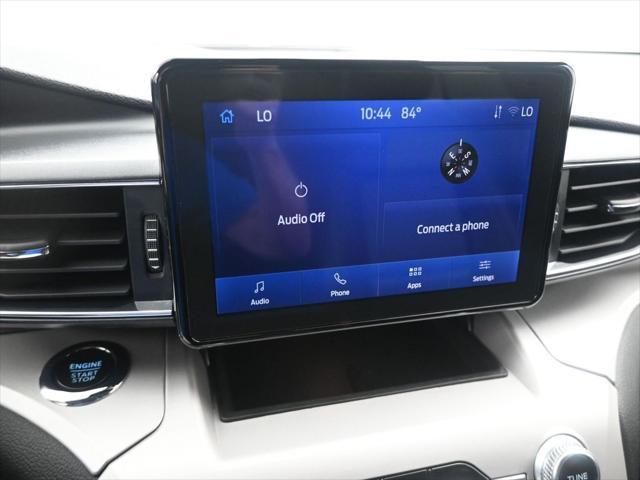 Photo of 2024 Silver Metallic Ford Explorer