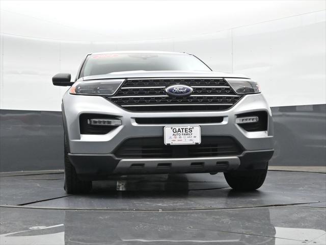 Photo of 2024 Silver Metallic Ford Explorer