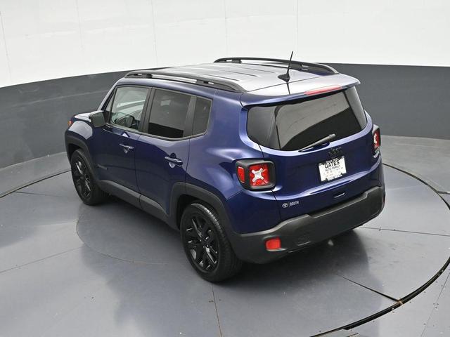 Photo of 2018 Jetset Blue Jeep Renegade