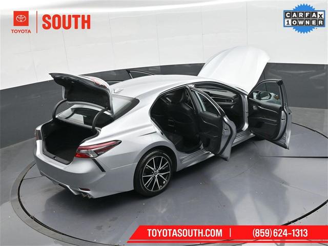 Photo of 2024 Celestial Silver Metallic Toyota Camry