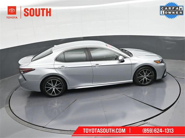 Photo of 2024 Celestial Silver Metallic Toyota Camry