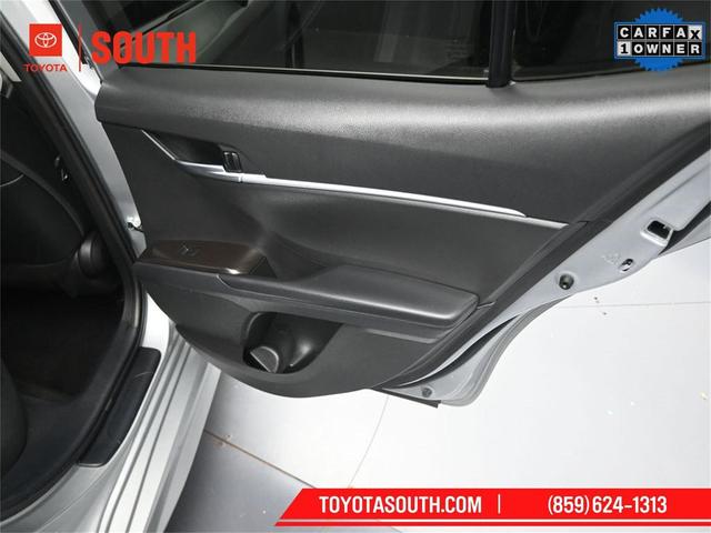 Photo of 2022 Celestial Silver Metallic Toyota Camry