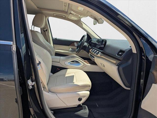 Photo of 2020 Black Mercedes-Benz GLE 350