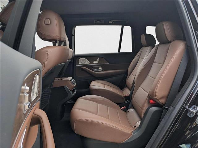 Photo of 2025 Obsidian Black Metallic Mercedes-Benz GLS 450