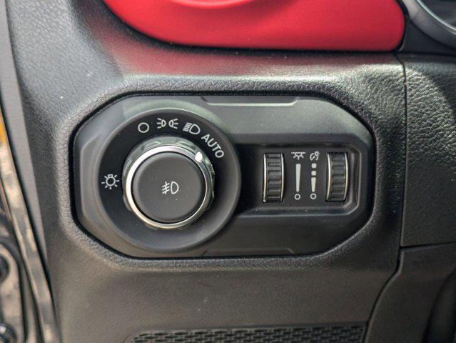 Photo of 2021 Black Clearcoat Jeep Wrangler Unlimited